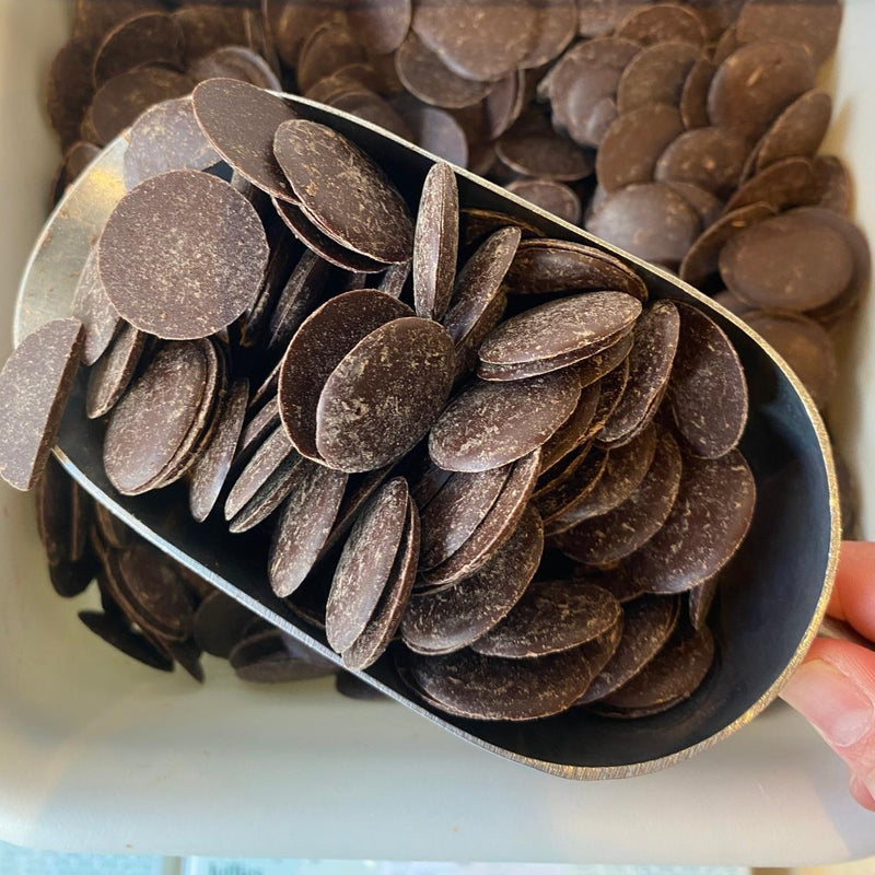 Dark chocolate buttons